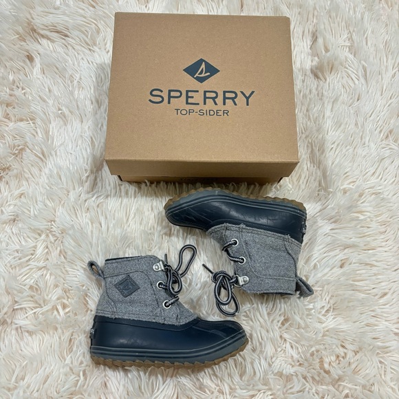 Sperry Grey Bowline Boot Toddler size 6M - Picture 2 of 8